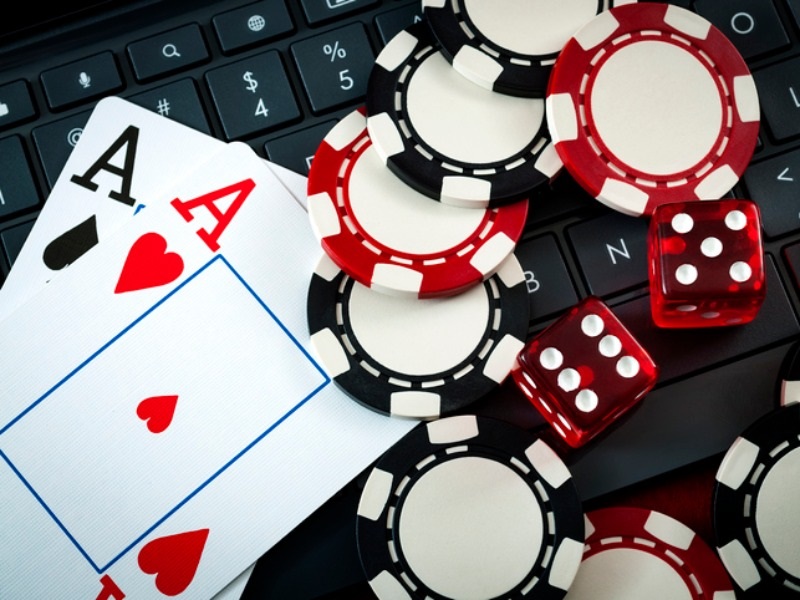 Which online slot game offers the best jackpots?